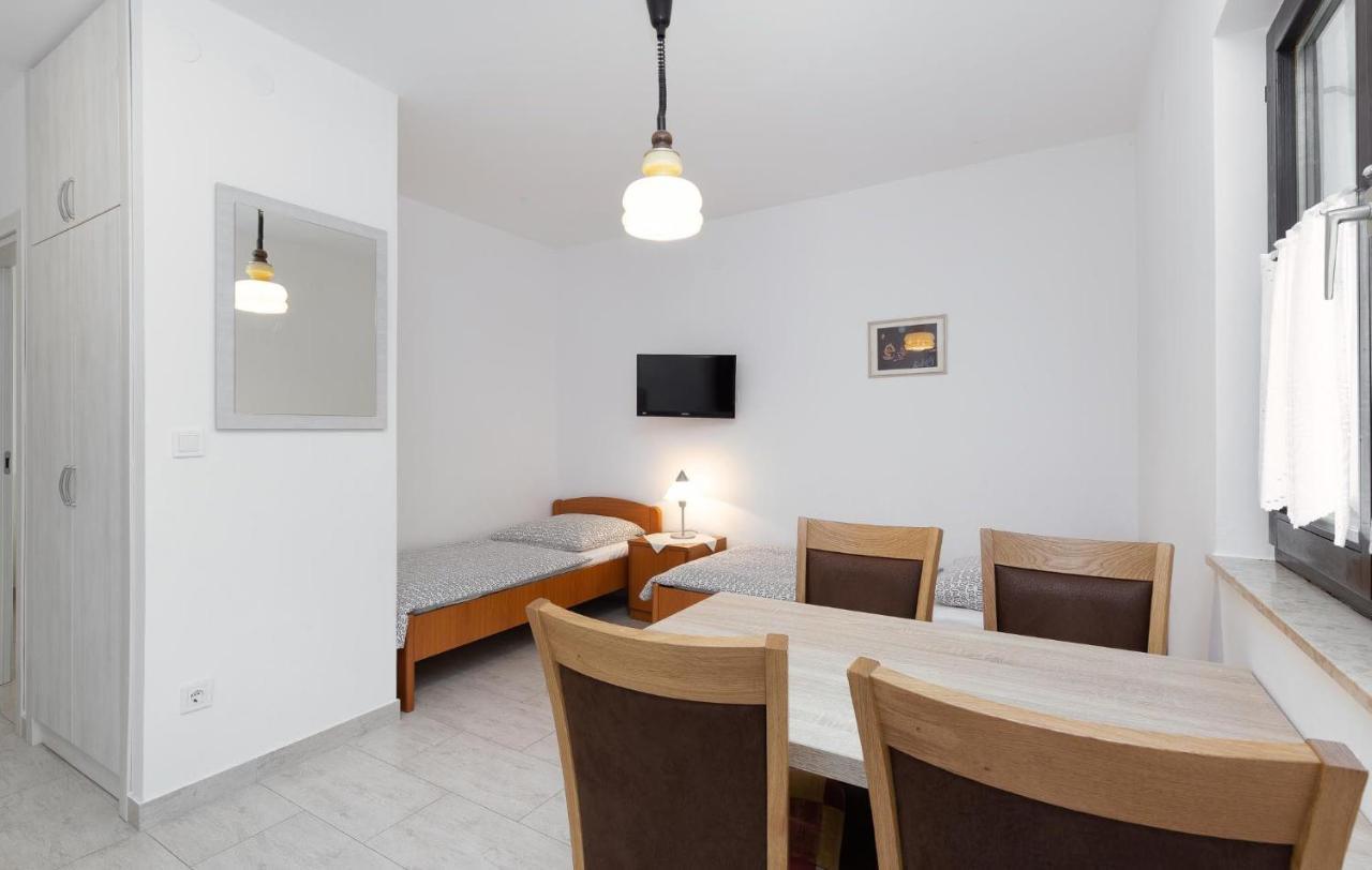Ferienwohnung Mirko Poreč Exterior foto